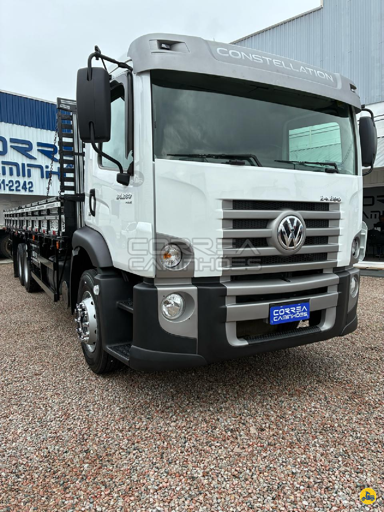 CAMINHAO VOLKSWAGEN VW 24280 Grade Baixa Truck 6x2 Correa Caminhões BRUSQUE SANTA CATARINA SC